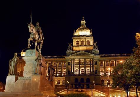 Prague Wenceslas Square | Wenceslas Square in Prague Czech Republic ...