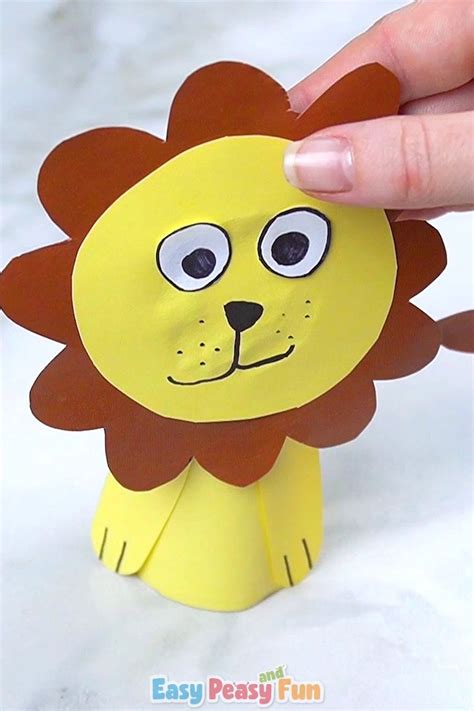 Paper Roll Lion Craft - Toilet Paper Roll Crafts [Video] | Lion craft, Toilet paper roll crafts ...