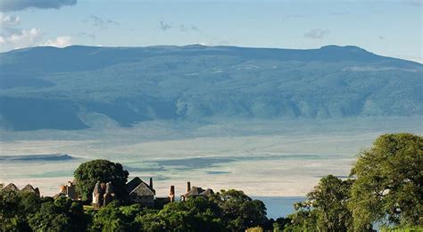 Ngorongoro Crater | Tanzania Wildlife photographic Safaris