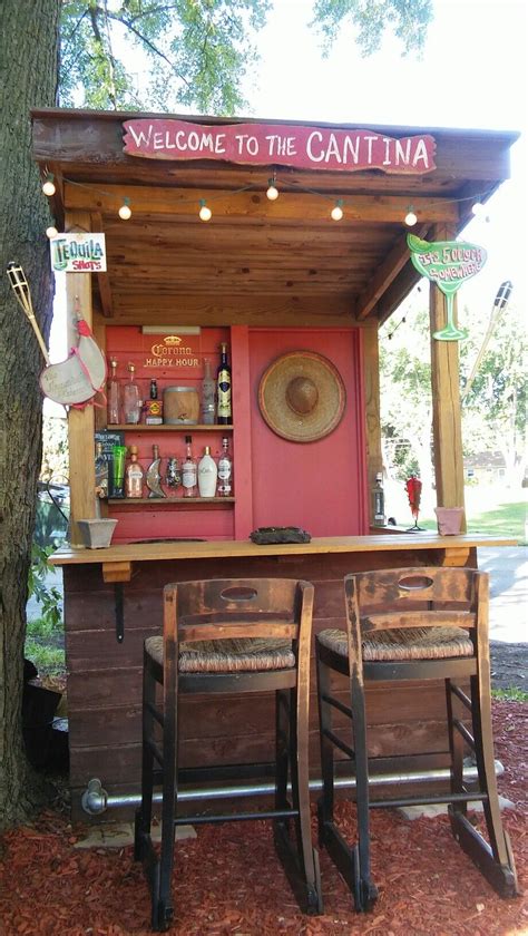 Awesome Rustic Outdoor Kitchen And Bar