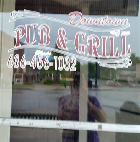 Menu at Downtown Pub And Grill, Warrenton