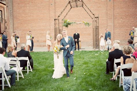 Venue Space Spotlight: PLAZA LAWN – Old Sugar Mill Weddings Blog