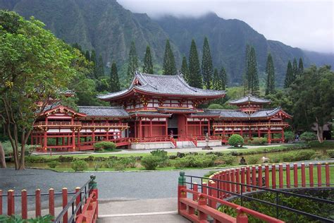 Byodo-In Temple (O’ahu, Hawaii) - Buyoya