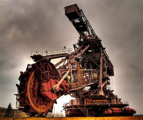 Bagger 293: The Heaviest Land Vehicle In The World • Lazer Horse