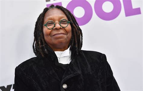 Whoopi Goldberg battled pneumonia, sepsis, came 'very close' to death