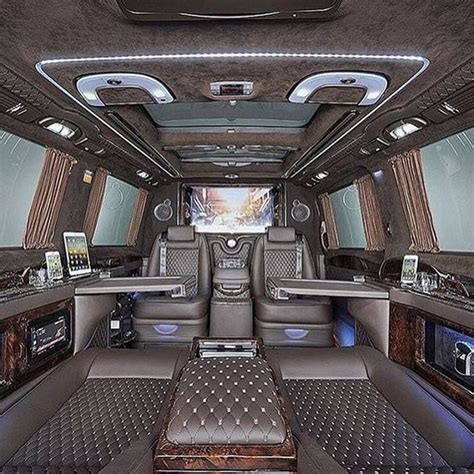 Beeindruckender Mercedes Benz Sprinter Van Interior - Mit freundlicher Genehmigung von ...