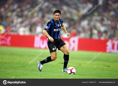 Javier Zanetti Inter Milan Dribbles While Competing Lazio Final Italian ...