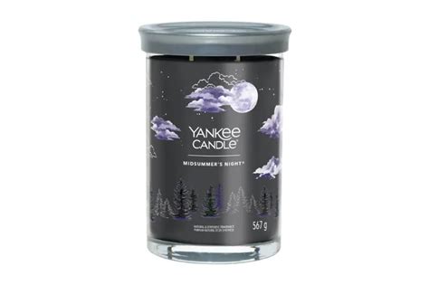 25 Best Yankee Candle Scents from Christmas to Summer 2022