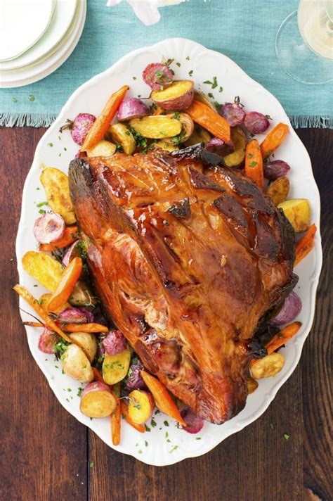 Festive Thanksgiving Ham Recipes That Will Totally Steal the Show ...