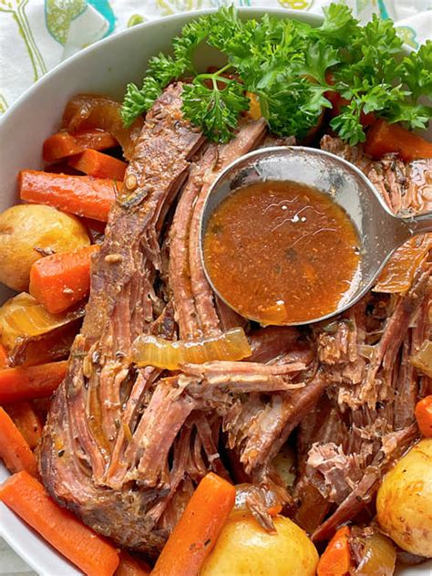 Slow Cooker Sirloin Tip Roast - Foodtastic Mom