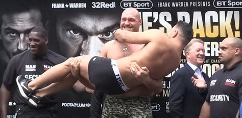 For Tyson Fury's comeback fight he out-weighed his opponent by four ...