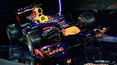 HD pictures 2013 Launch Red Bull RB9 F1 car | F1-Fansite.com