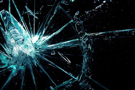 Cracked Glass Wallpapers - Wallpaper Cave