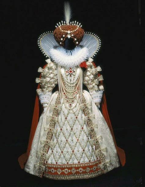 queen elizabeth 1 dresses - Google Search Renaissance Mode, Renaissance ...