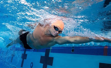 FORM Swim Goggles Analyze Your Metrics While You Swim