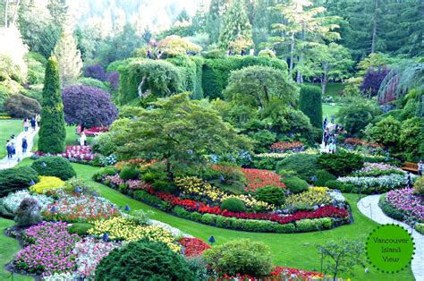 Any season is a great time to visit The Butchart Gardens in Victoria ...