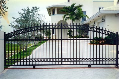 10 Best Security Gate Designs For Your Home With Images