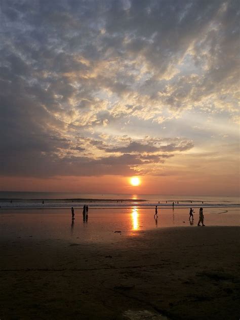 Gambar Sunset Di Pantai – pulp