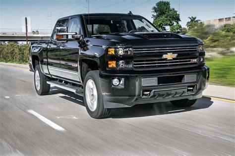 2017 Chevrolet Silverado 2500HD 4WD Z71 LTZ First Test Review