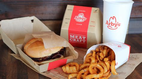 Fast Food Restaurants That Serve Low-Quality Beef