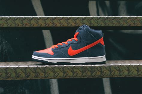 Nike SB Dunk High "Obsidian / Team Orange" Detailed Look - MASSES