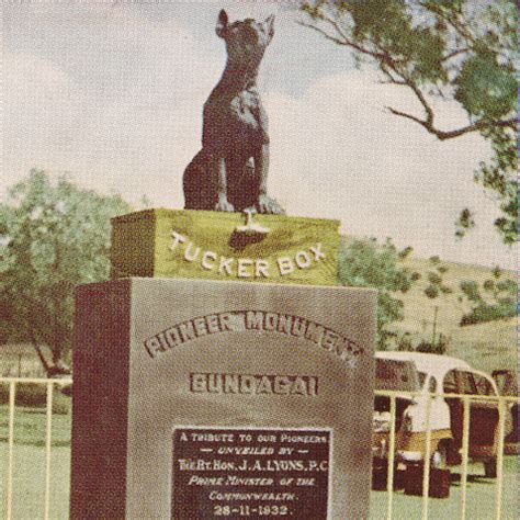 The dog on the tucker box (Gundagai)