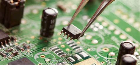 What is a Microchip: Overview of Its Role in Technology