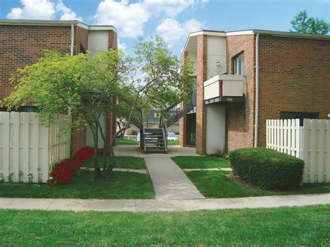 Stratford Town Apartments - Apartments in Delaware, OH | Apartments.com