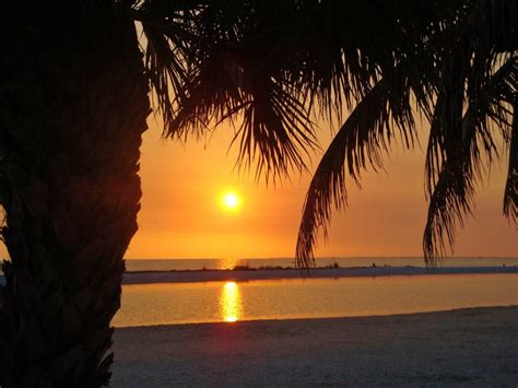 South End of Fort Myers Beach, FL Sunset | Visit Fort Myers Beach