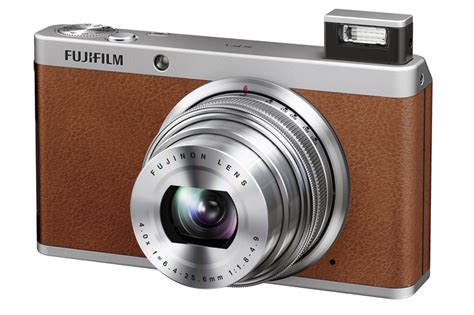 Fujifilm's XF1 digicam is a $500 point-and-shoot with manual controls and a faux leather ...