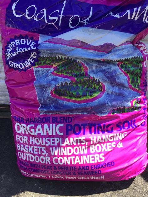 Mulch-Soil-Compost — Robillard's Garden Center