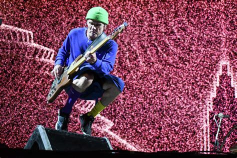 Red Hot Chili Peppers headline Bridgeport's Sound on Sound festival