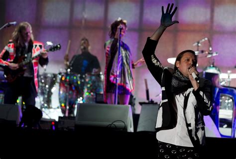 Arcade Fire members to perform in Montreal for Haiti charity | CTV News