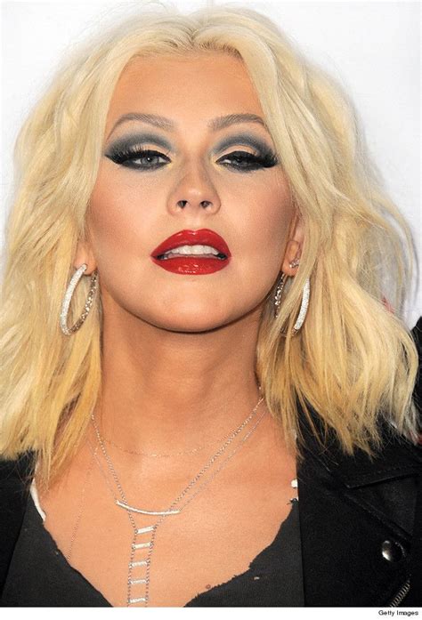 Christina Aguilera Makeup Artist On The Voice | Saubhaya Makeup