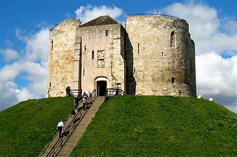 york-tower-england – East Portland Blog