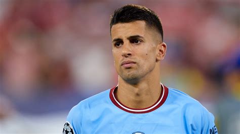 Joao Cancelo transfer: Manchester City letting their left back leave ...