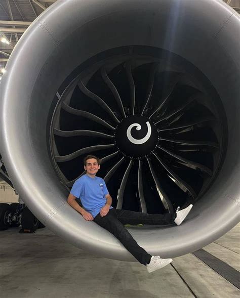 Teen who tracked Elon Musk's private jet has moved his operation to Threads