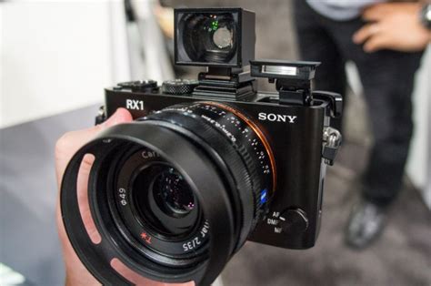 Sony RX1 Hands-On Review