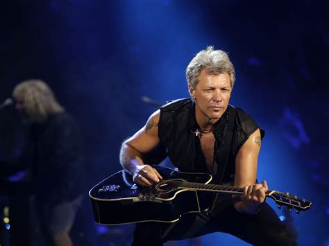 Day in celebrities | Jon bon jovi, Bon jovi, Bon jovi live