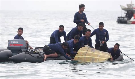 Indonesian Sriwijaya Air Flight 182 black box found, divers attempting recovery - The Week