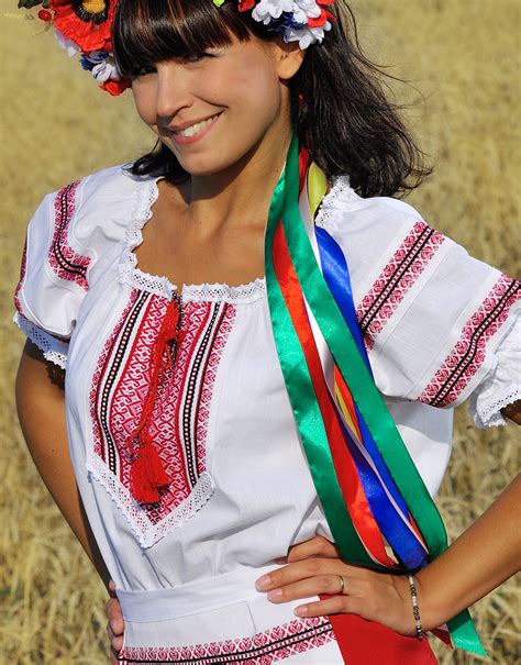 Traditional costume in Ukraine ''Ulyana'' | RusClothing.com