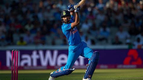 KL Rahul vs England T20 stats: KL Rahul vs Chris Woakes head to head ...