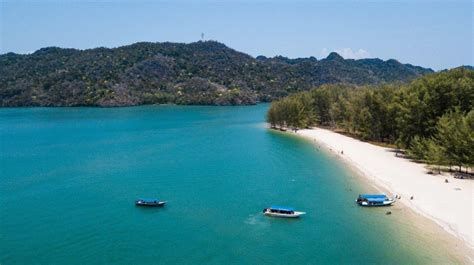 Tanjung Rhu Beach - Langkawi.com