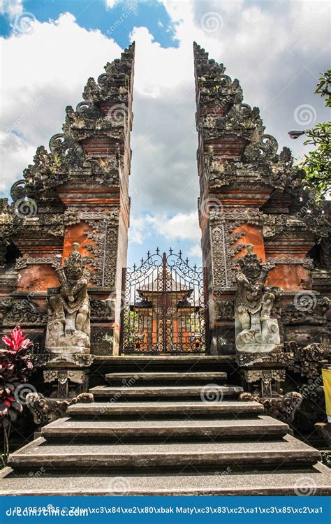 Balinese Hindu Temple - The Stairs, Gate And Temple - Ubud, Bali ...