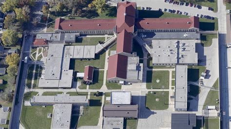 Evers' budget won't replace Green Bay Correctional prison in Allouez