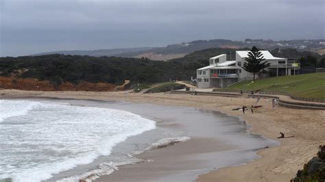 Torquay: Man taken to hospital after being found unconscious at beach | Daily Telegraph