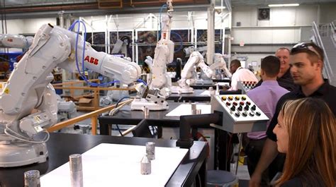 Training Services - Robotics Training (United States) | ABB