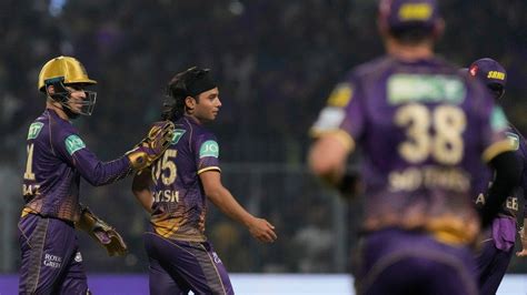 Tata IPL 2023: Spinners star in IPL as Kolkata beats Bangalore by 81 runs