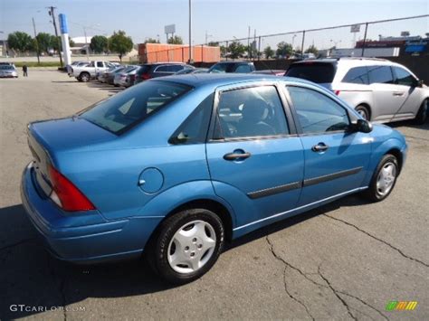 Light Sapphire Blue Metallic 2000 Ford Focus LX Sedan Exterior Photo #69887272 | GTCarLot.com