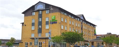 Holiday Inn Express EDINBURGH - WATERFRONT (Hotel Review)